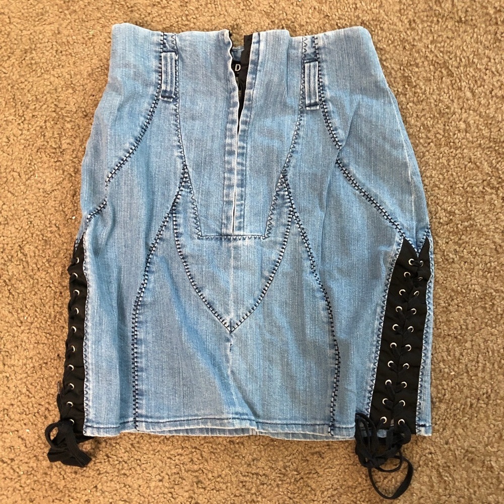 Vintage dolce and gabbana pencil skirt